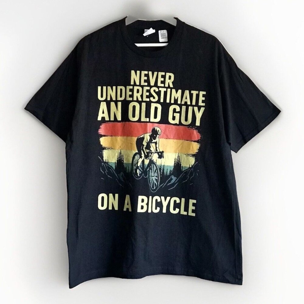 Never Underestimate An Old Guy On A Bicycle T-Shirt Funny Biker‎ Cycling Size XL